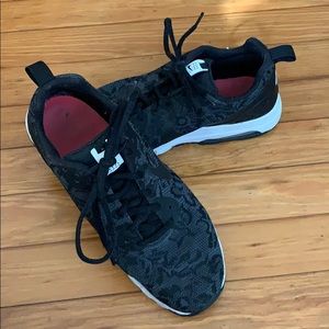 Women’s’ Nike Air Shoes